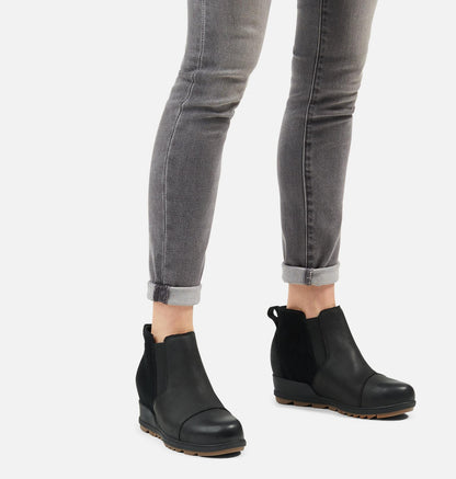 Women's Evie™ Pull-On Suede Bootie - US 0576