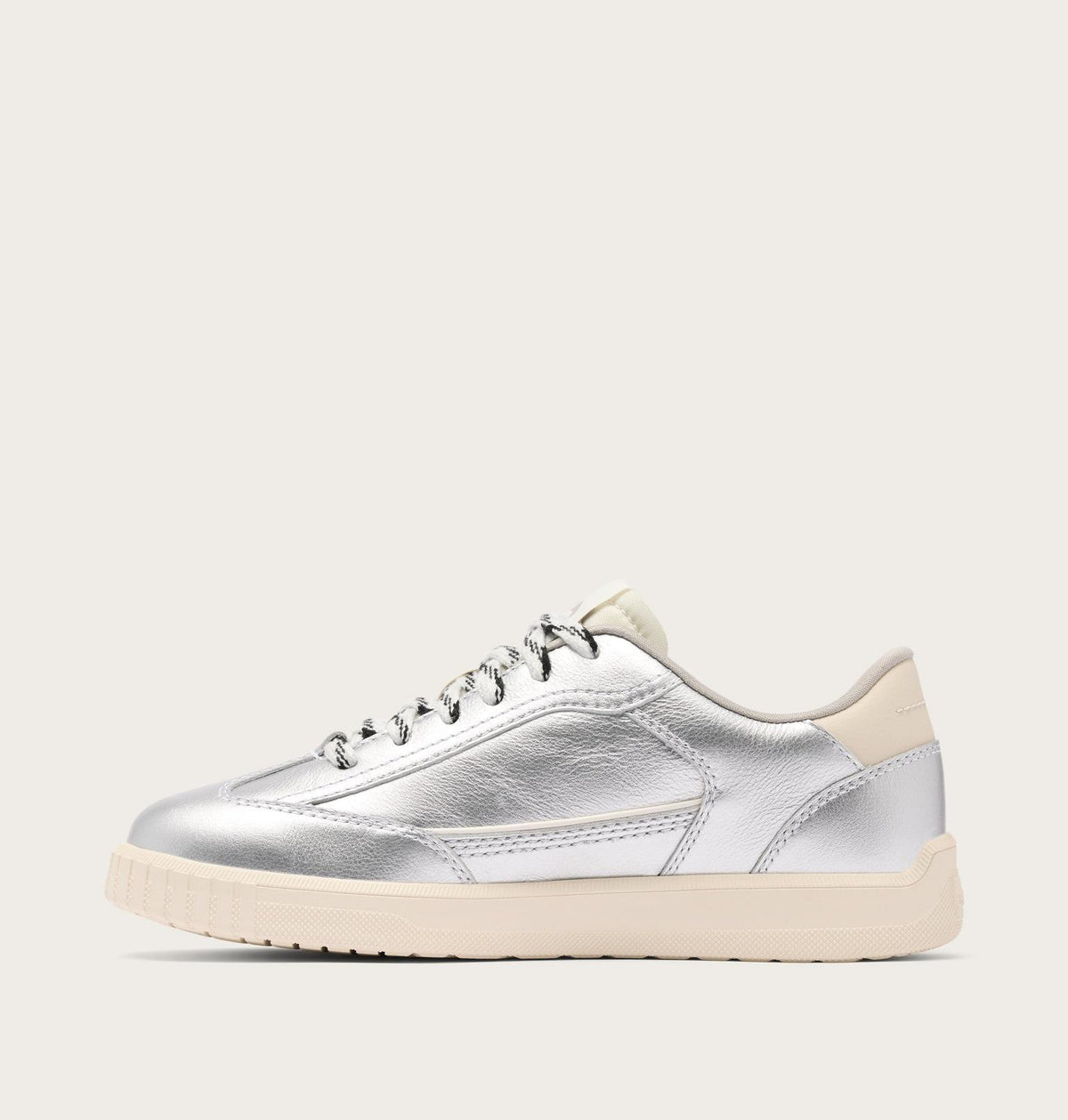 Ona™ Drift Women's Sneaker - US 9737