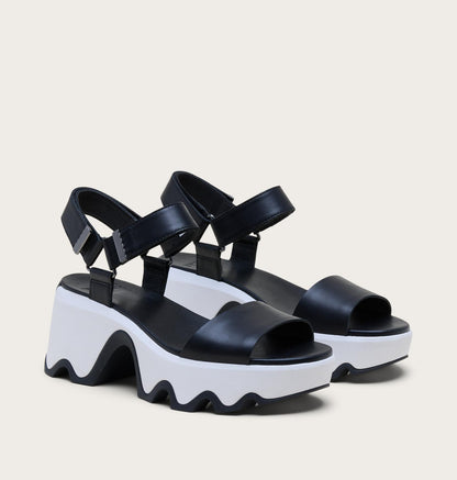 Kinetic™ Aura Y-Strap Women's Sandal - US 8007