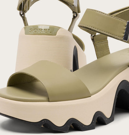 Kinetic™ Aura Y-Strap Women's Sandal - US 1687